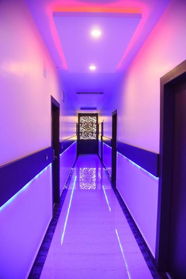 Hotel Grand Kubera Чикмагалур Экстерьер фото